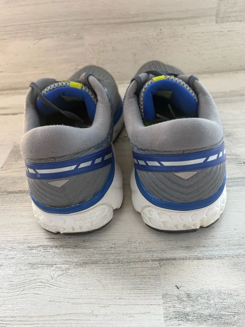 Broooks Men’s Size 13 Ghost 11 Running Shoes Lace Up Closure In Gray/Blue